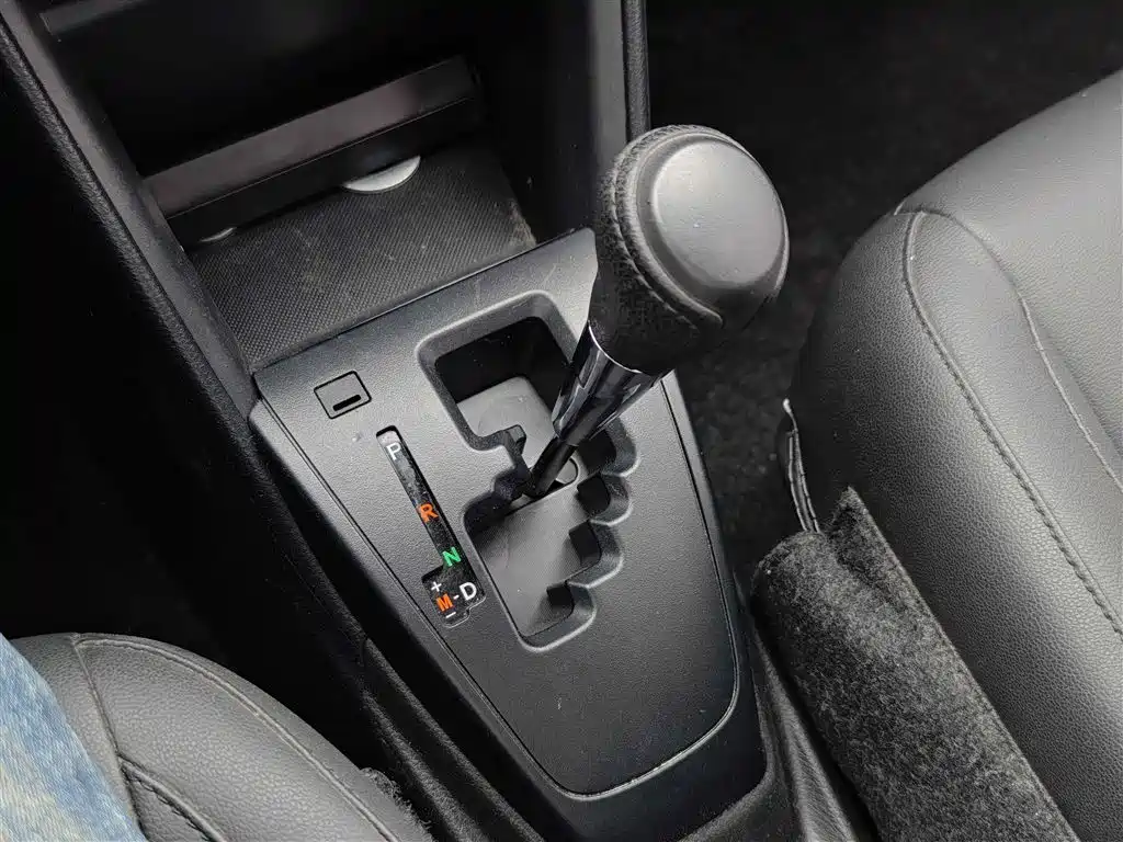 Toyota YARiS L Zhi Xuan 2019 1.5E CVT MeiDong Edition China VI фото 19