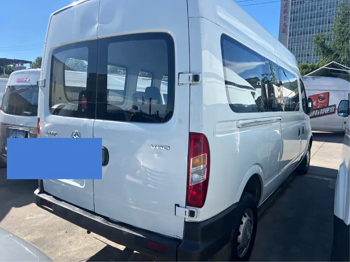 Maxus Xintu V80 2020 2019 Model 2.5T Classic AMT Aoyuntong long wheelbase medium roof 7-seater