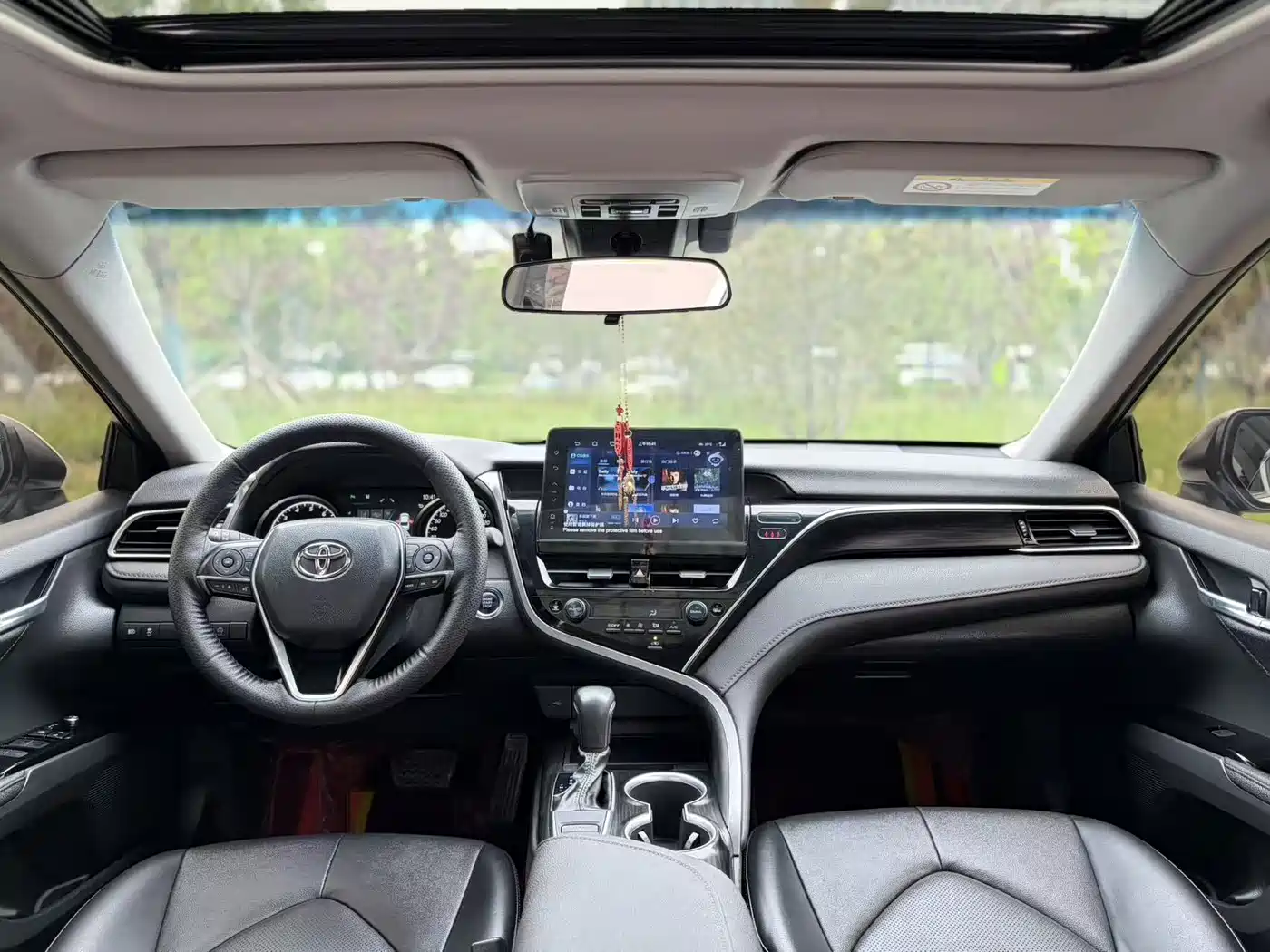 Toyota Camry 2023 2.0G Luxury Edition фото 11