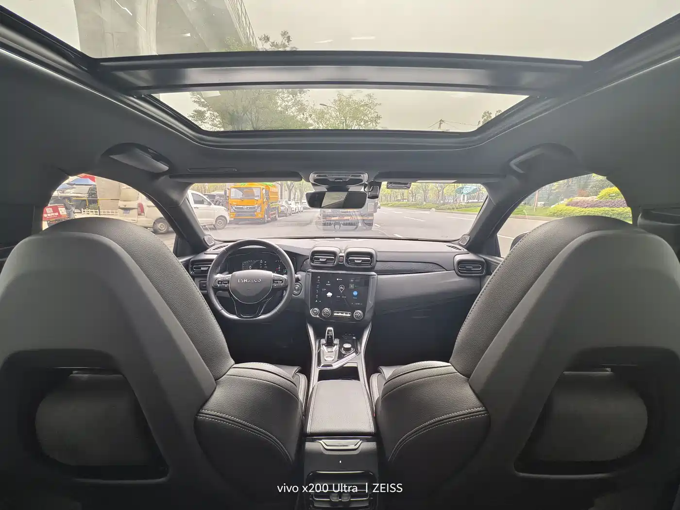 Lynk & Co 03 2021 2.0TD Auto Jin Pro фото 7
