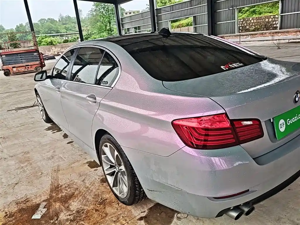 BMW 5 Series 2017 525Li Leading Edition фото 5