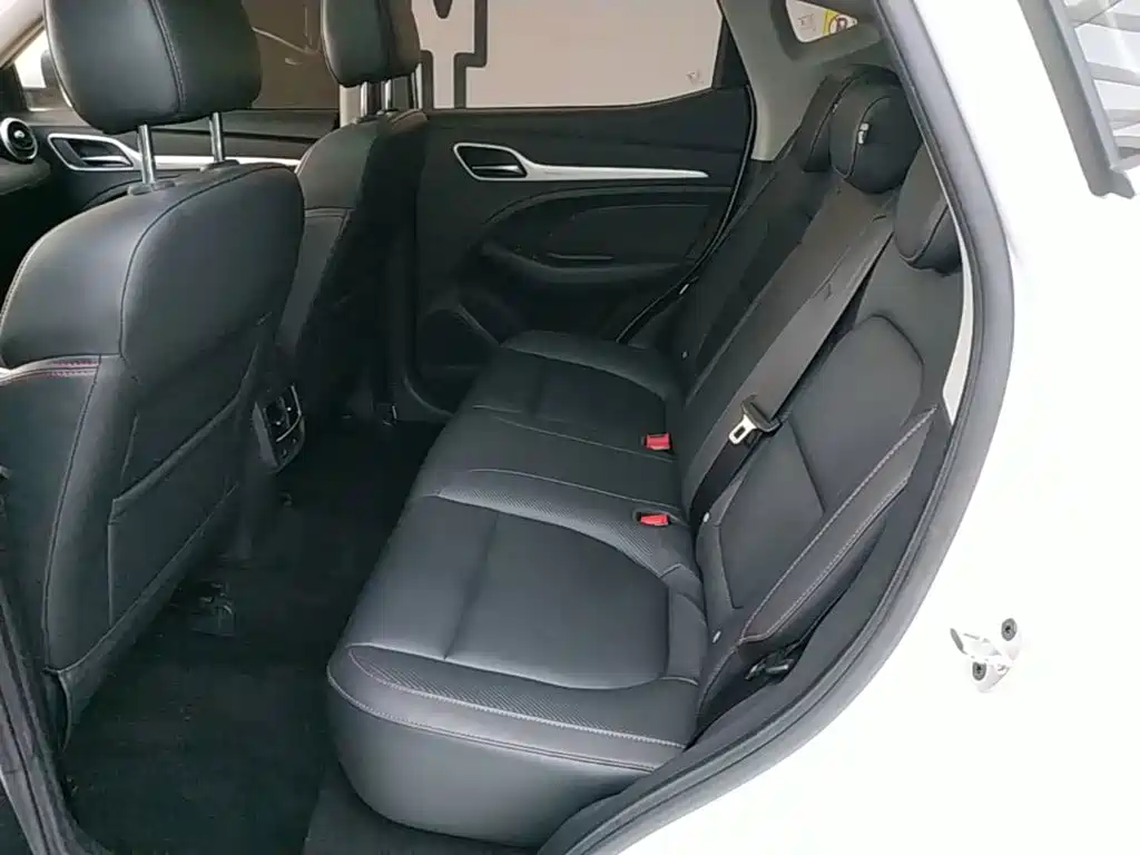 MG ZS 2021 2020 180DVVT Automatic Plus L2+