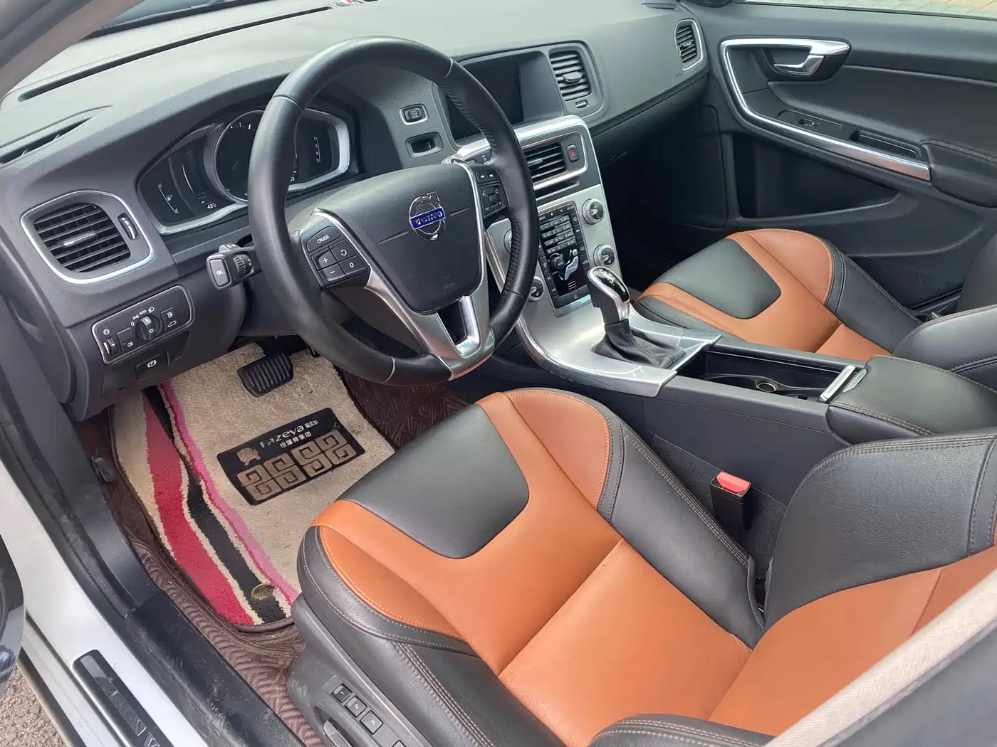 Volvo V60 2017 2017 Cross Country T5 AWD China V