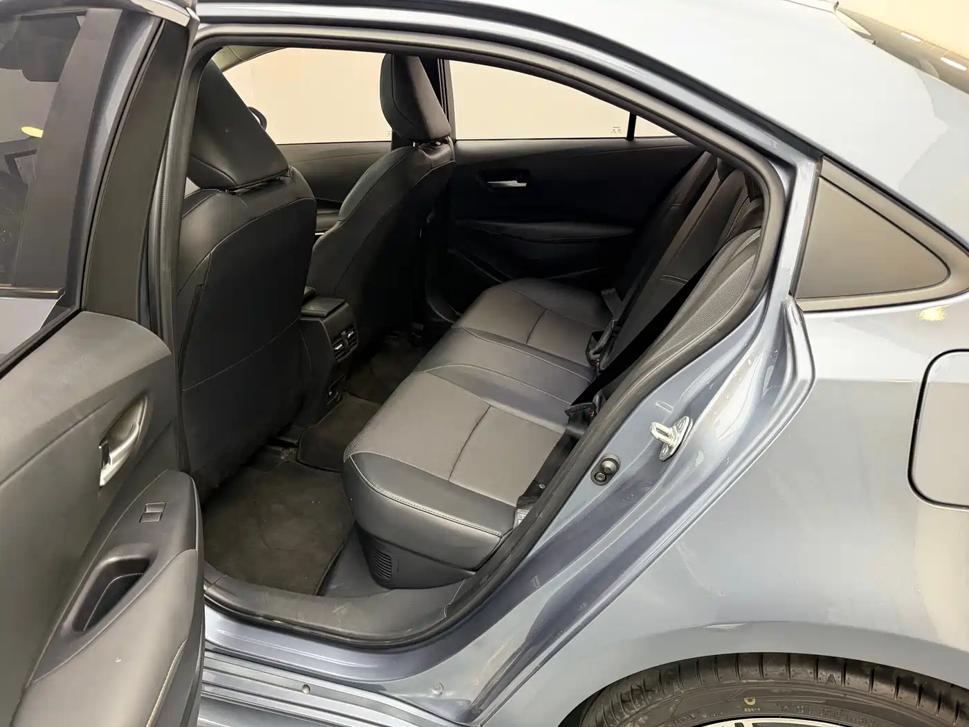 Toyota Levin 2023 Smart Hybrid 1.8L Sport Edition фото 15