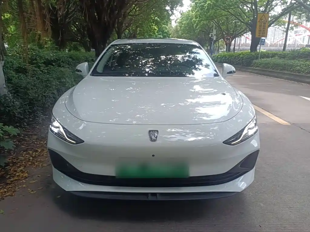Roewe D7 2025 2023 DMH 125km Excellence Edition