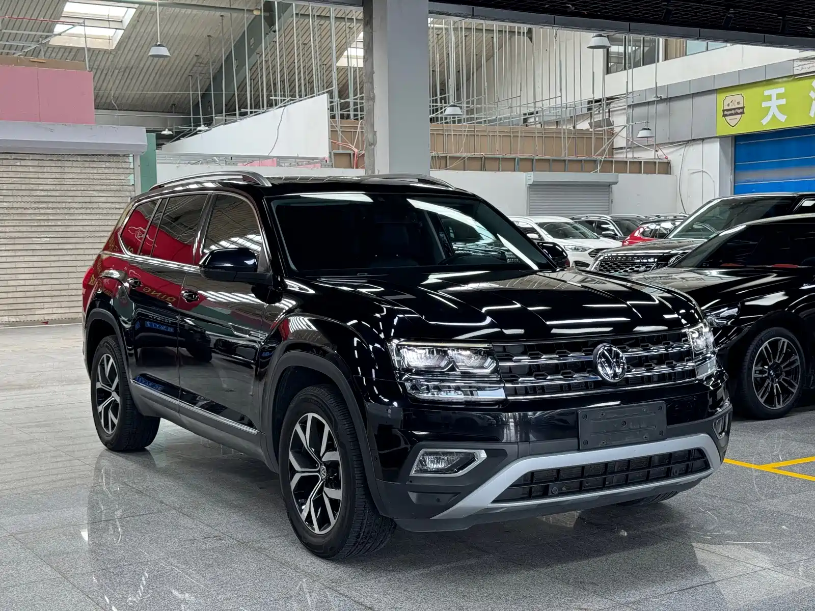 Фото 3 - Volkswagen Teramont