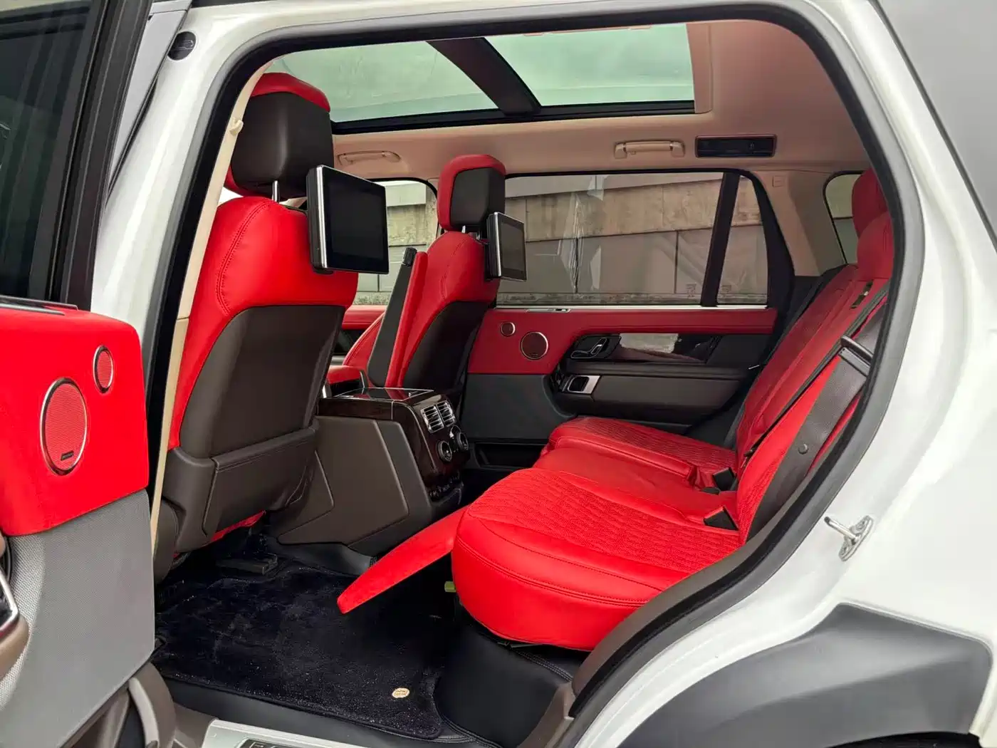 LAND ROVER RANGE ROVER