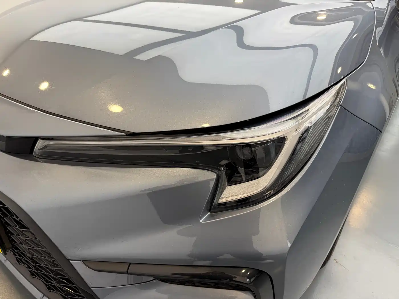 Toyota Levin 2023 Smart Hybrid 1.8L Sport Edition фото 10