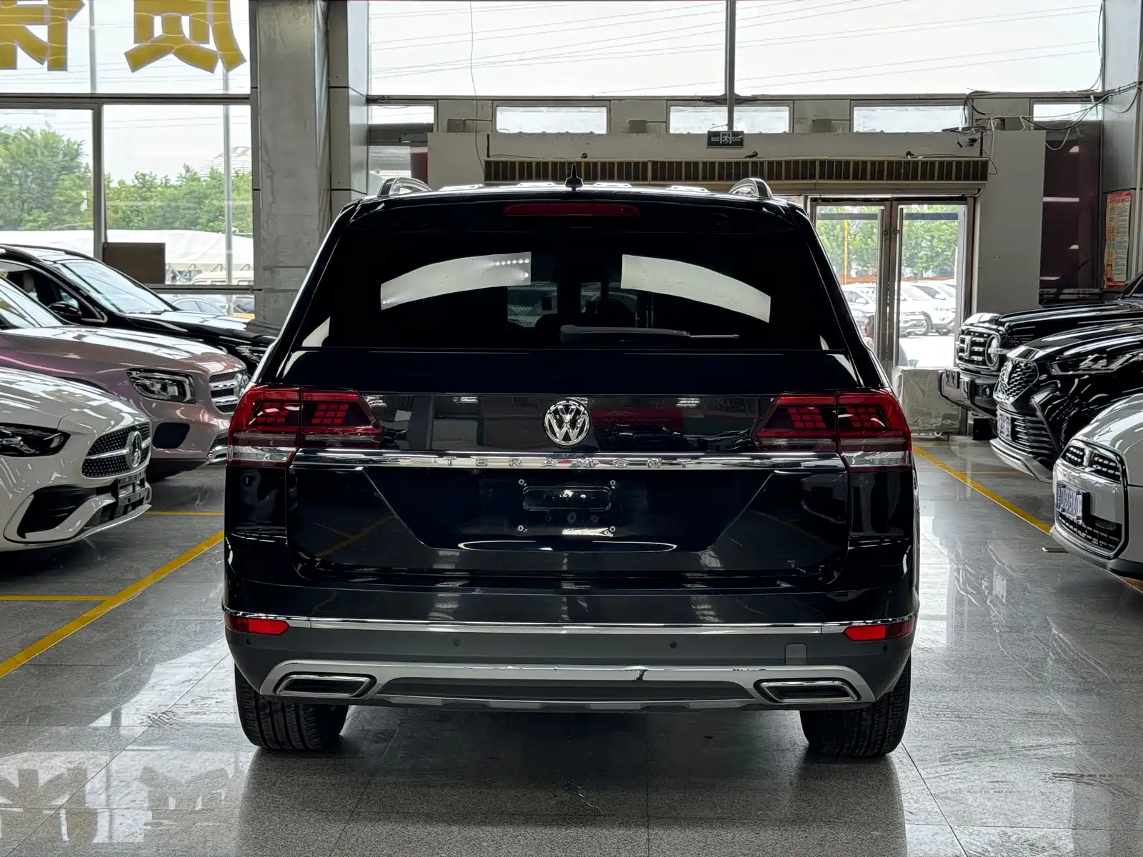 Фото 13 - Volkswagen Teramont