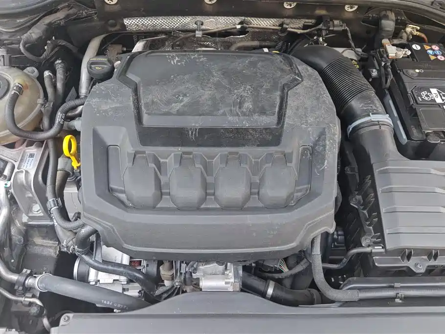 Volkswagen Passat 2024 380TSI Starlight Dragon Soaring Edition фото 10