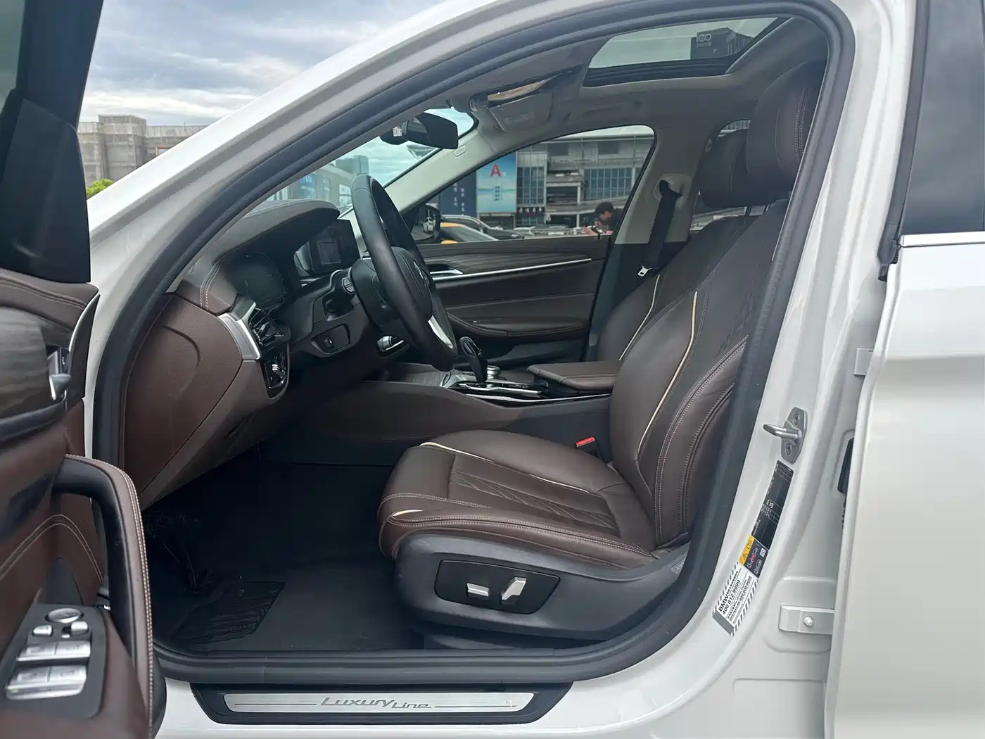 BMW 5 SERIES NEW ENERGY