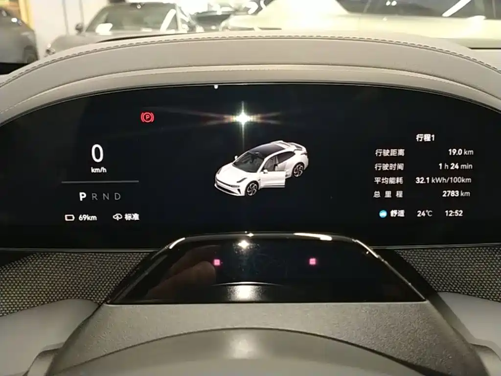 ZEEKR 001 2025 2025 YOU Edition 100kWh AWD