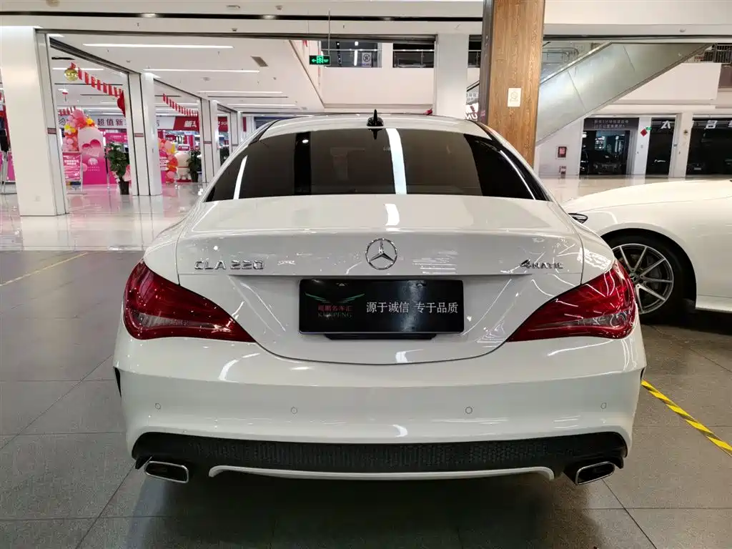 Mercedes-Benz CLA (Import) 2016 CLA 220 4MATIC фото 4