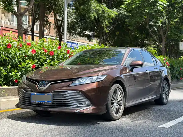  Toyota Camry 2018 Hybrid 2.5HG Luxury Edition