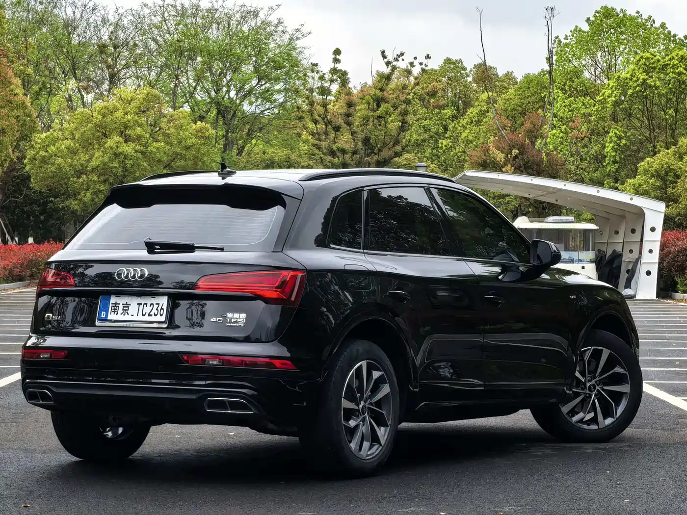 Audi Q5L 2023 40T Luxury Dynamic фото 2