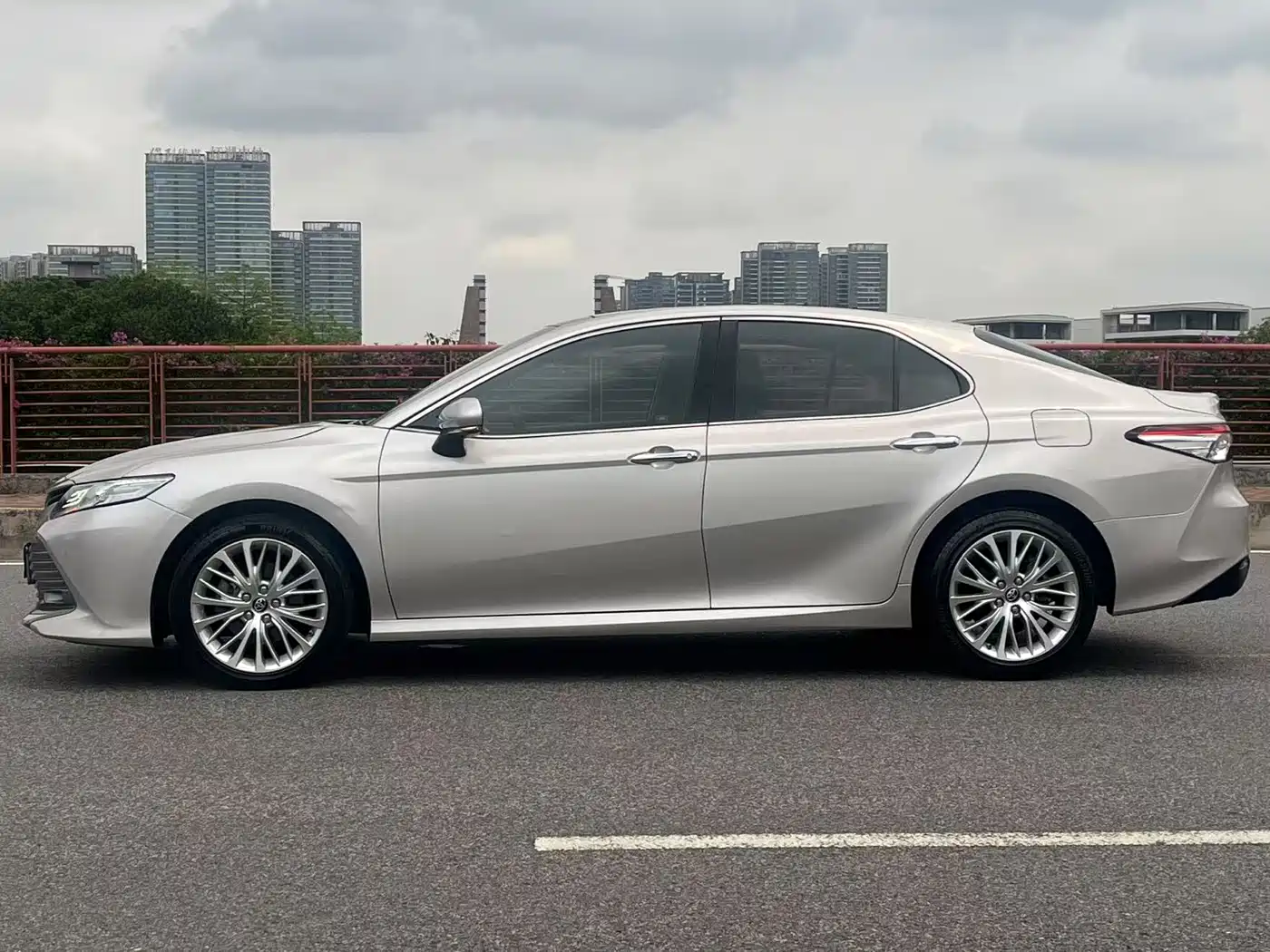Toyota Camry 2019 2.5G Luxury (China V) фото 4