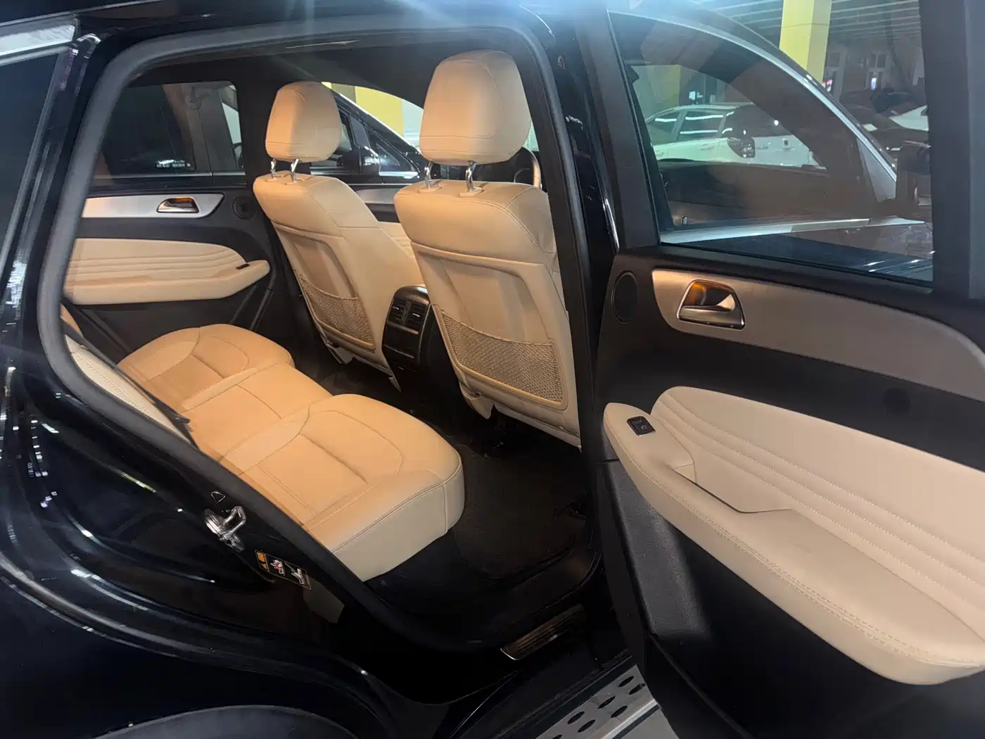 Mercedes-Benz GLE Coupe 2017 GLE 320 4MATIC Coupe SUV фото 7