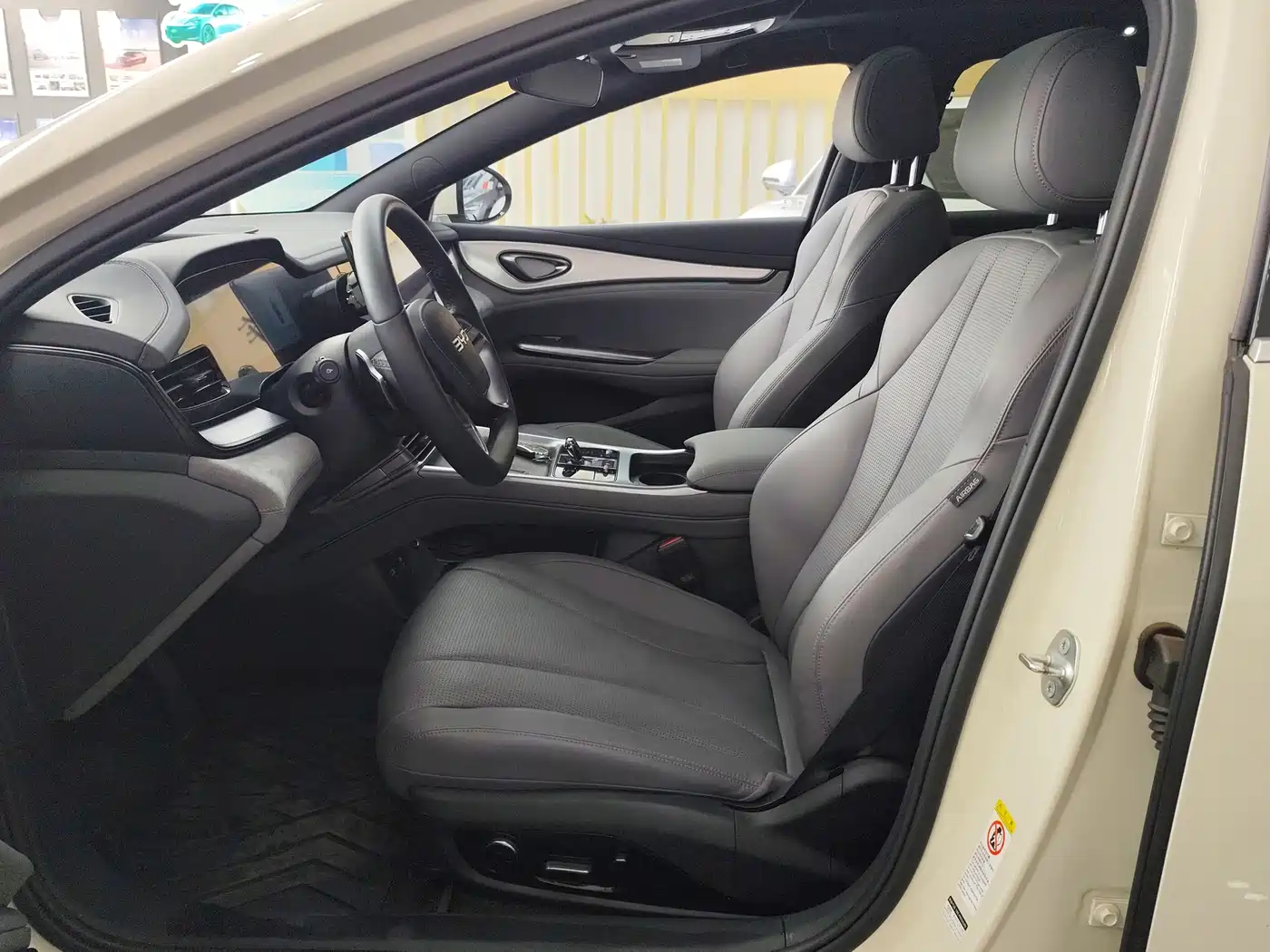 BYD Seal 07 DM-i 2025 2025 DM-i 1.5L 125km Premium