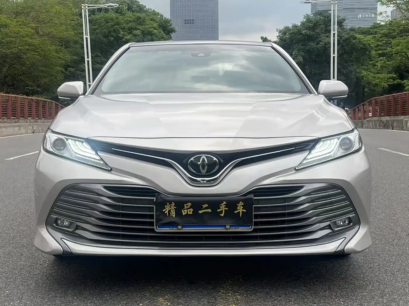 Toyota Camry 2019 2.5G Luxury (China V) фото 2