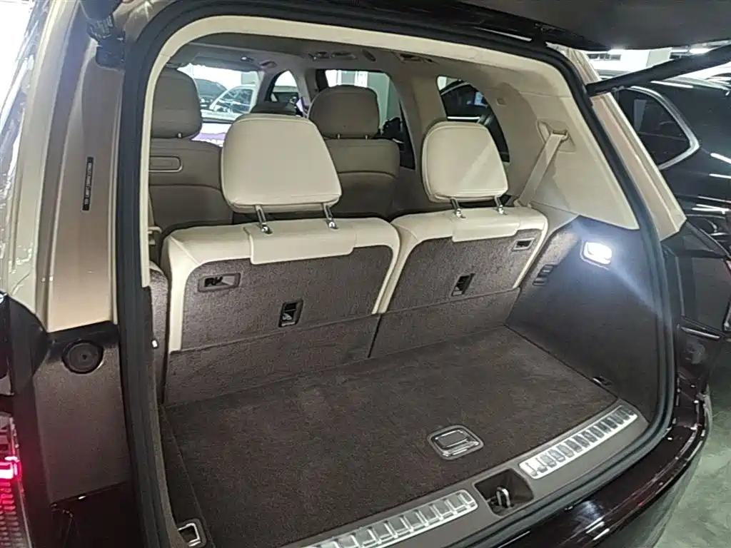 AITO Wenjie AITO M9 2025 Extended Range Ultra 52kWh 6-Seater фото 19