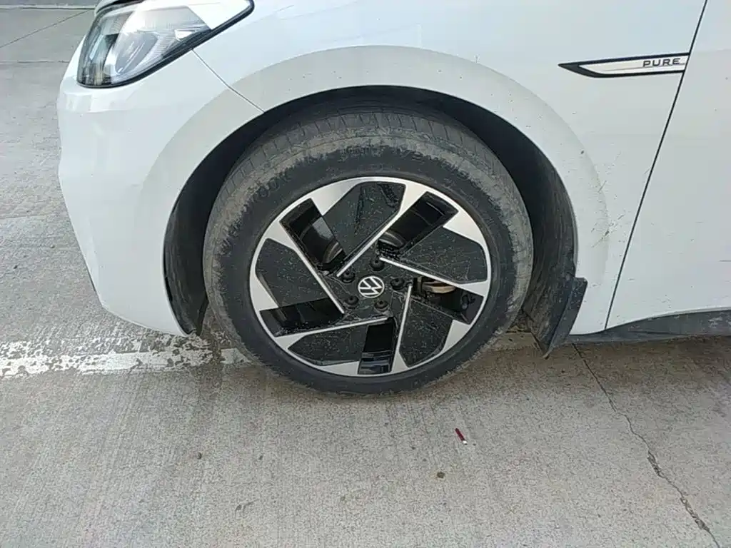 Volkswagen ID.3 2023 2023 Pure Smart Edition