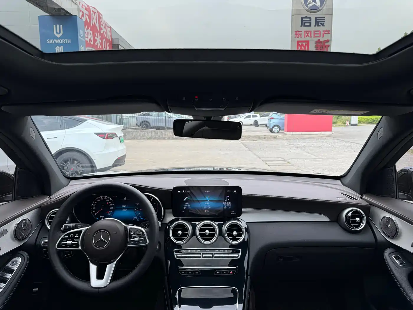 Mercedes-Benz GLC 2020 Facelift GLC 260 L 4MATIC Dynamic фото 7