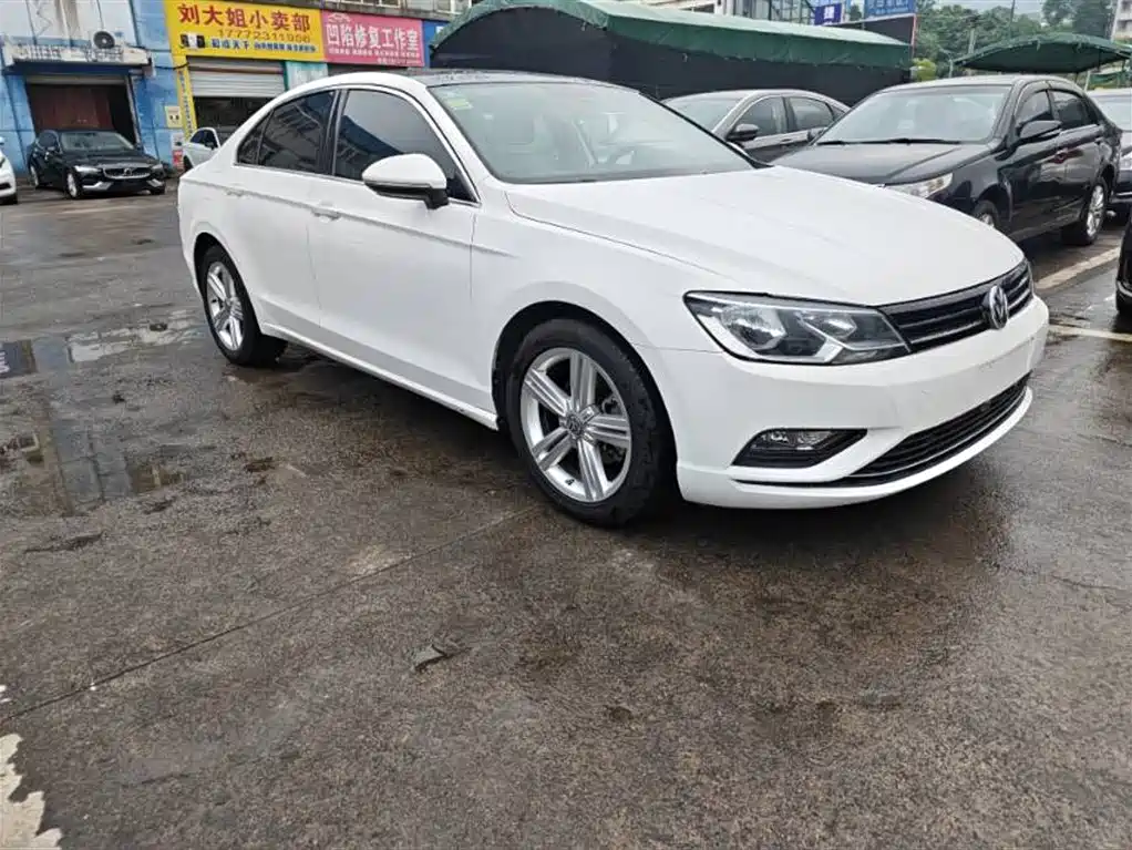 Volkswagen Lamando 2018 280TSI DSG Comfort Edition фото 2