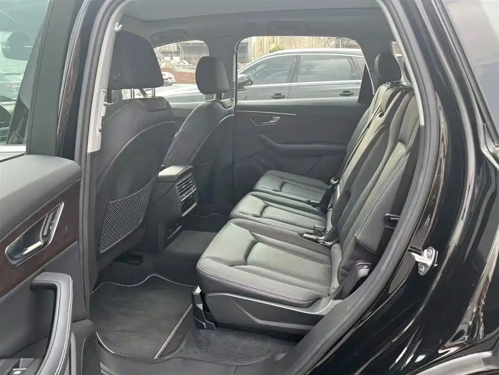 Audi Q7 2025 55 TFSI quattro S line Sport фото 15