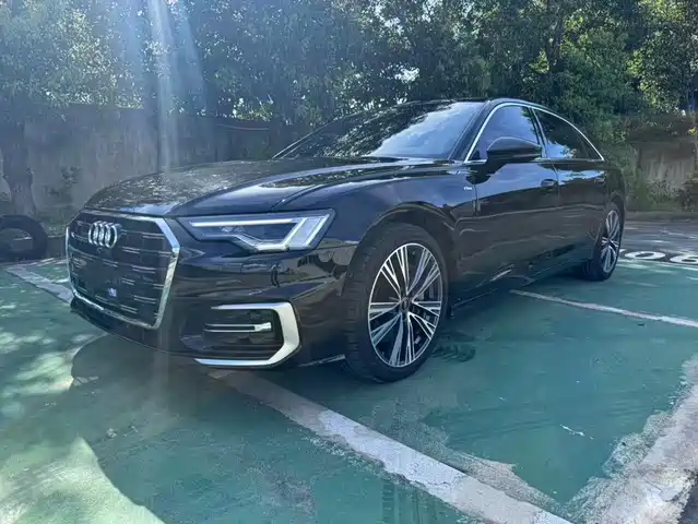 Audi A6L 2025