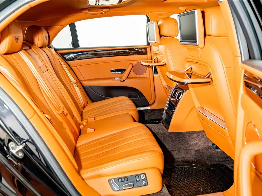Photo 20 - Bentley Flying Spur
