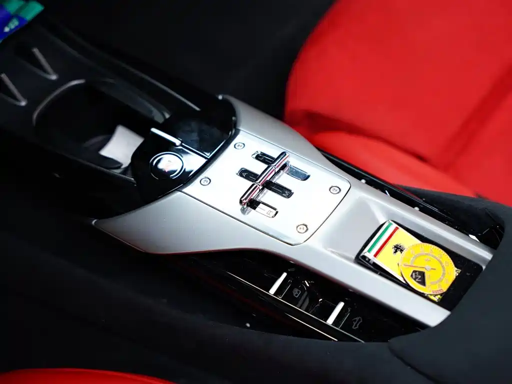Ferrari 12Cilindri 2024 6.5L Spider фото 38