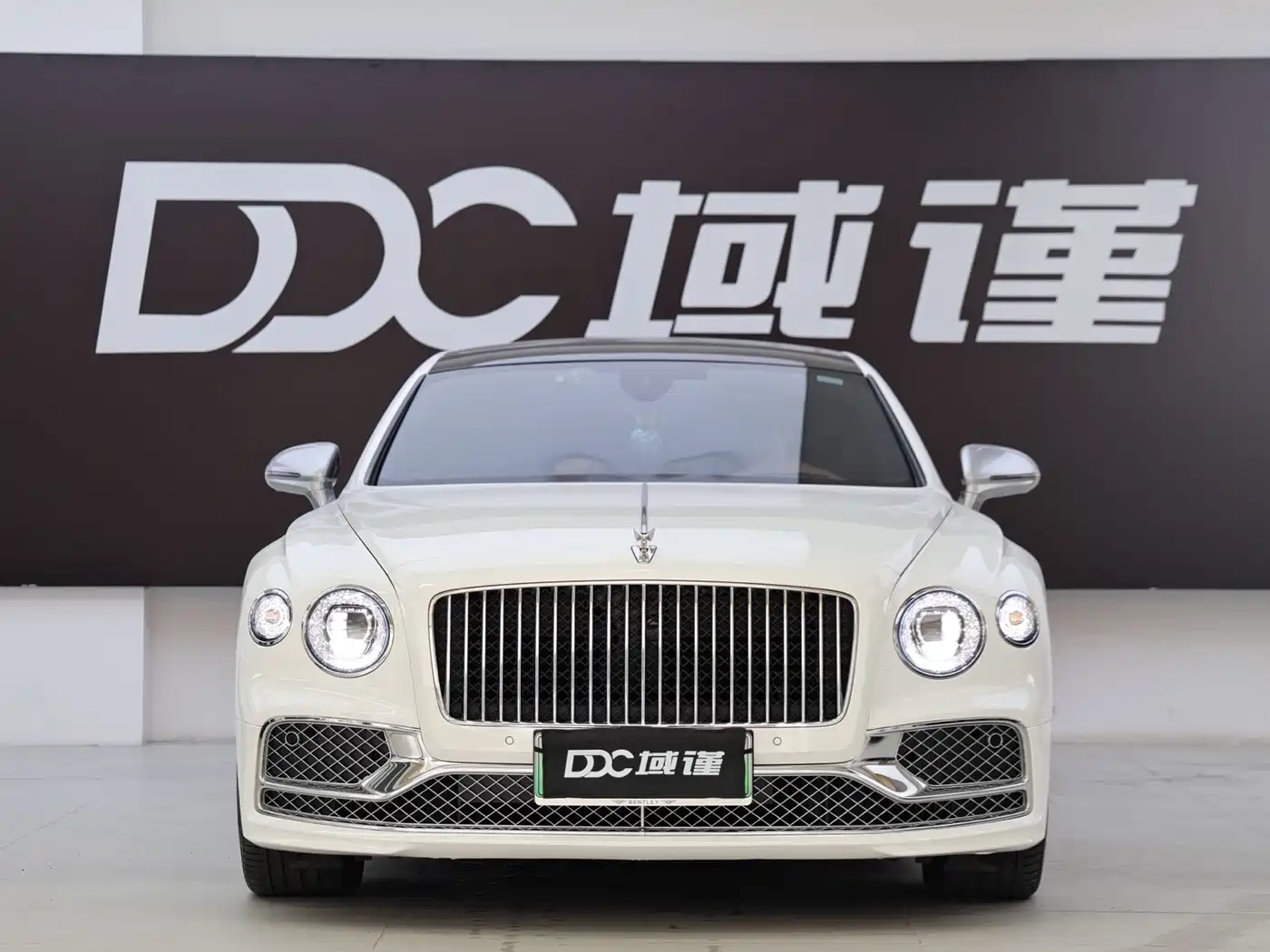 Bentley Flying Spur Plug-in Hybrid