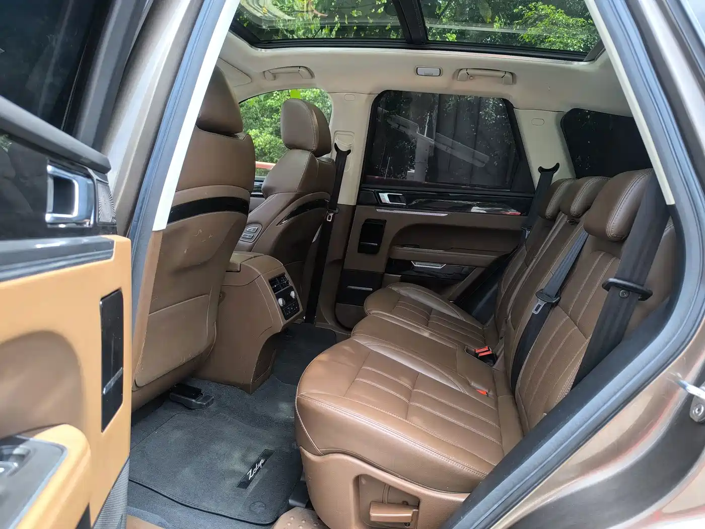 Zotye T800 2019 2018 2.0T Automatic Premium Smart Connection 7-seater