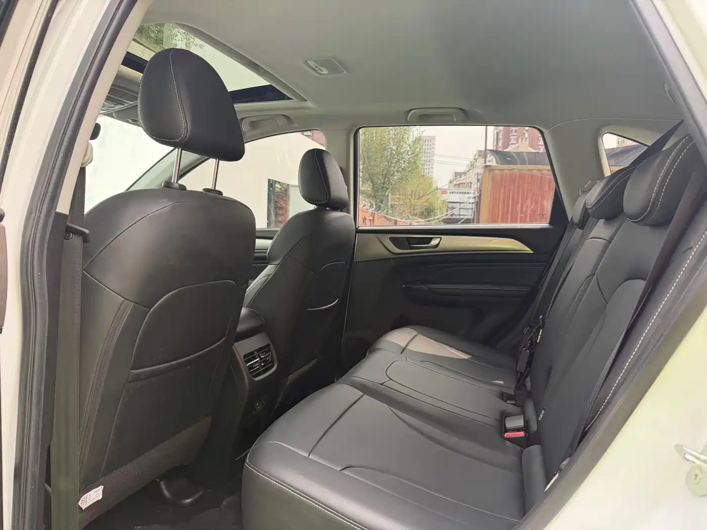 Haval M6 2021 PLUS 1.5T DCT Luxury Smart Connect фото 5