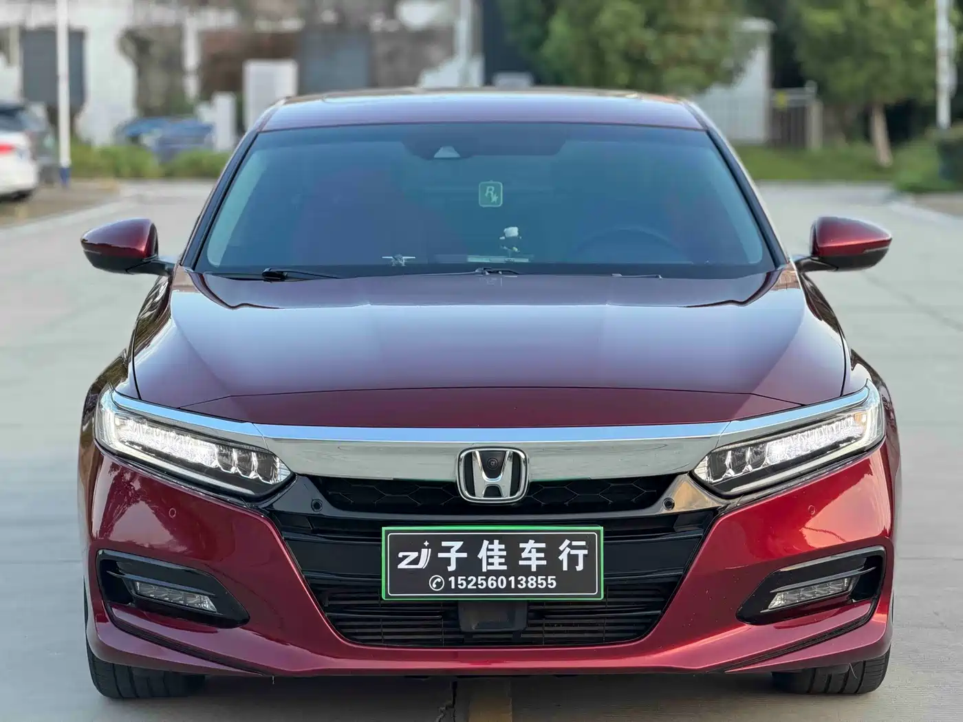 Фото 2 - Honda Accord