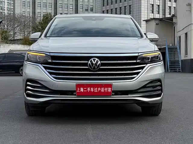 Volkswagen Viloran 380TSI, Премиум