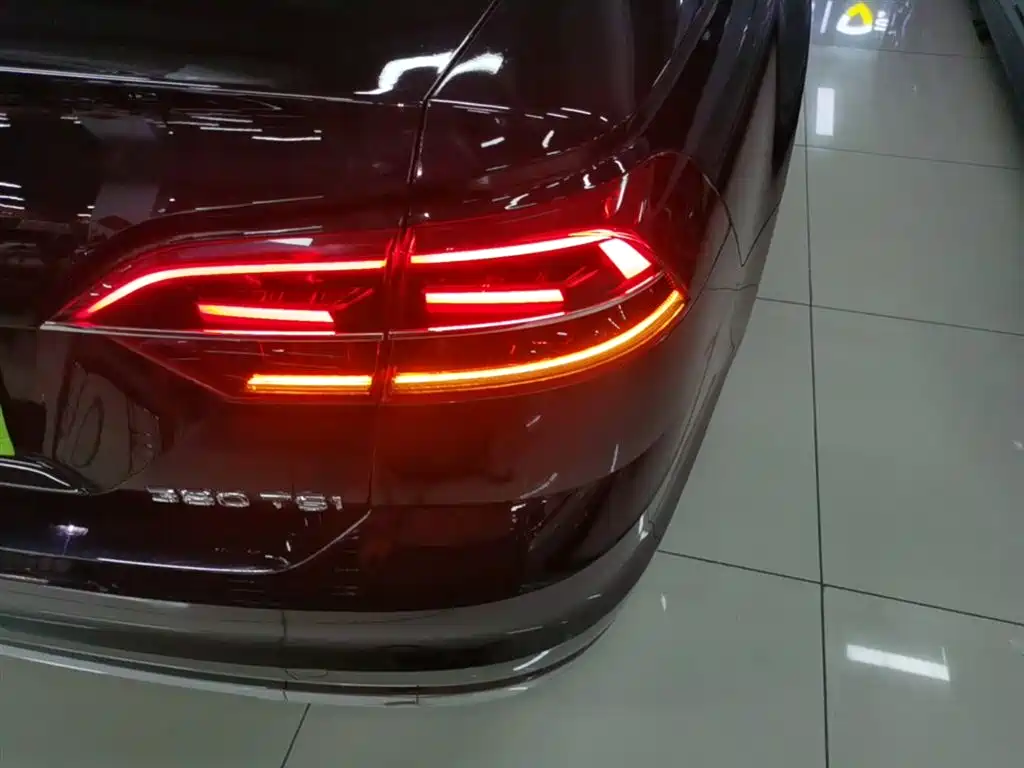 Volkswagen Phideon 2019 380TSI 2WD Business Edition China VI фото 8