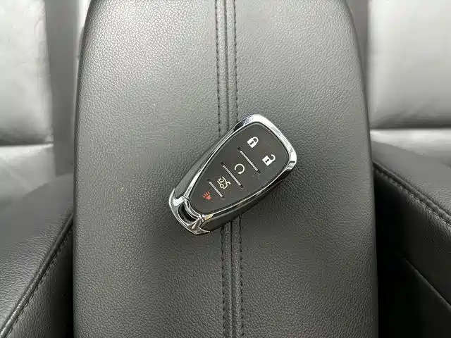 Фото 18 - Chevrolet Malibu XL