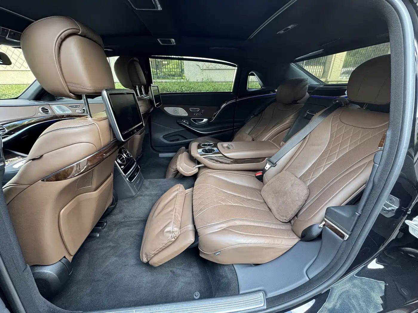 Mercedes-Benz Maybach S-Class 2016 S 400 4MATIC фото 10