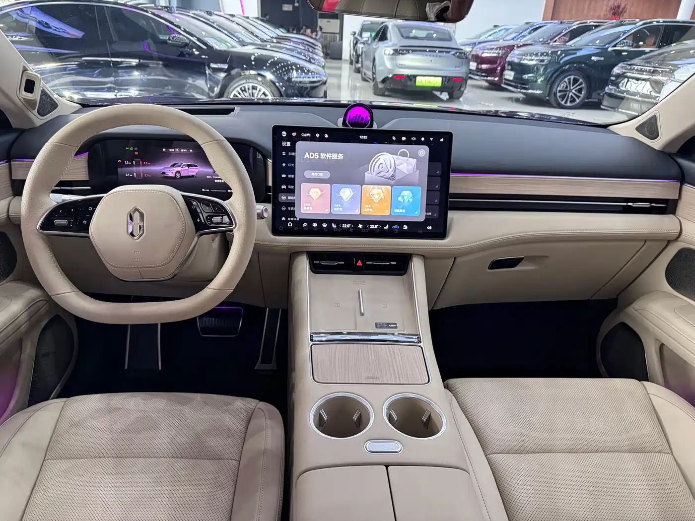 AITO Wenjie AITO M5 2025 Extended Range Ultra AWD фото 12