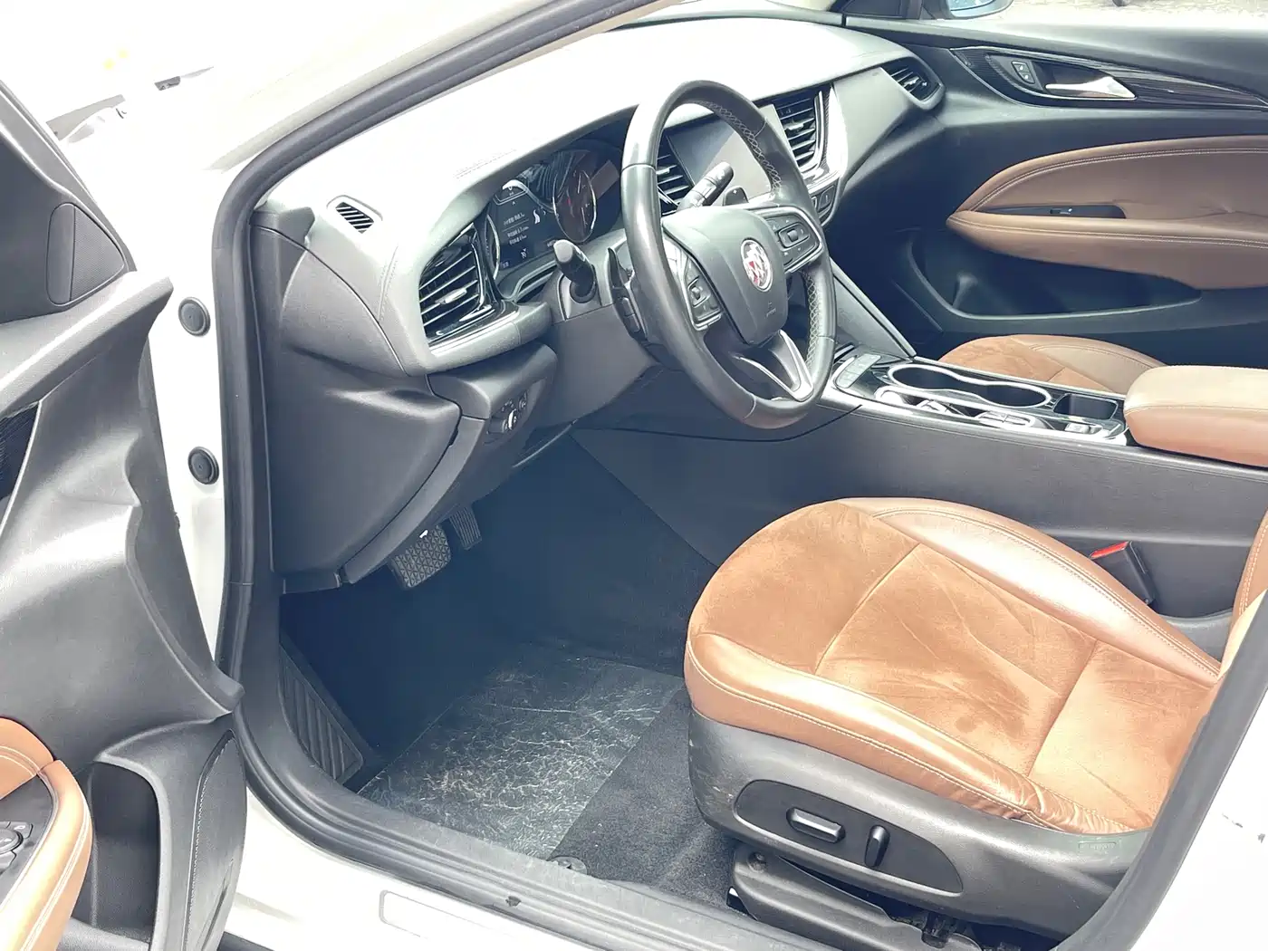 Buick Regal 2020 552T Luxury фото 4