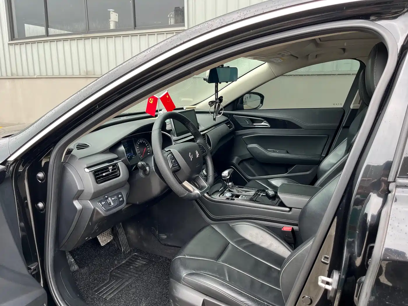 Hongqi H5 2018 30TD Dynamic Edition фото 4