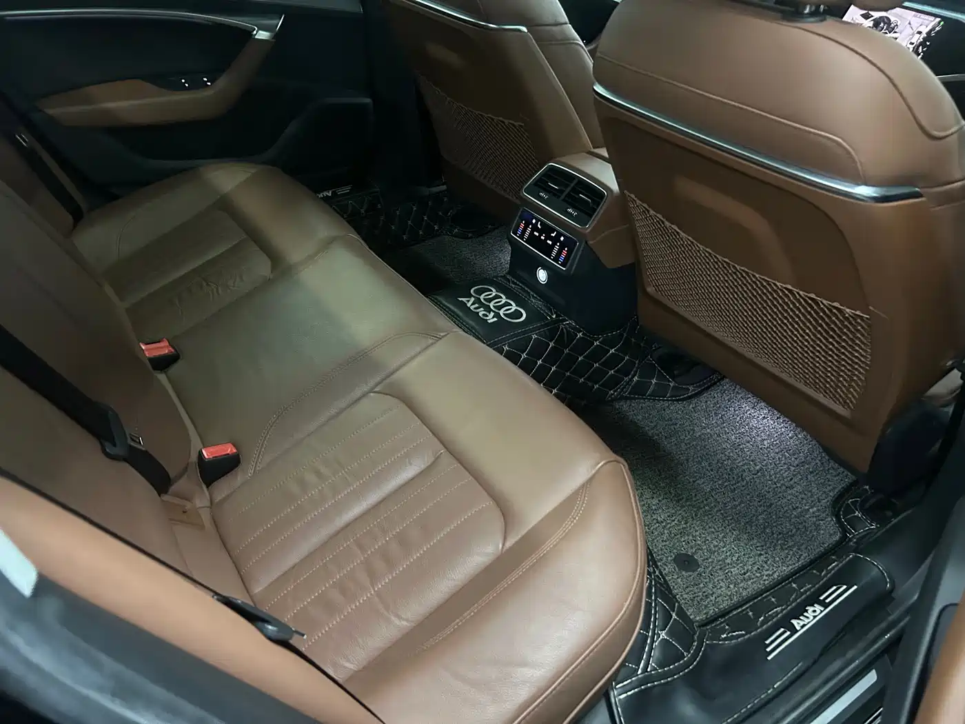 Audi A6L 2019 45 TFSI Premium Elegance фото 18