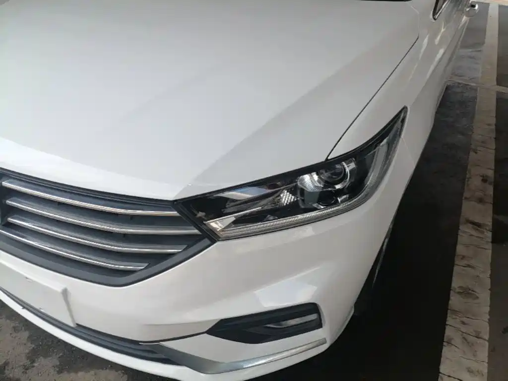 Baojun 360 2019 2018 1.5L Automatic Elite (China V)