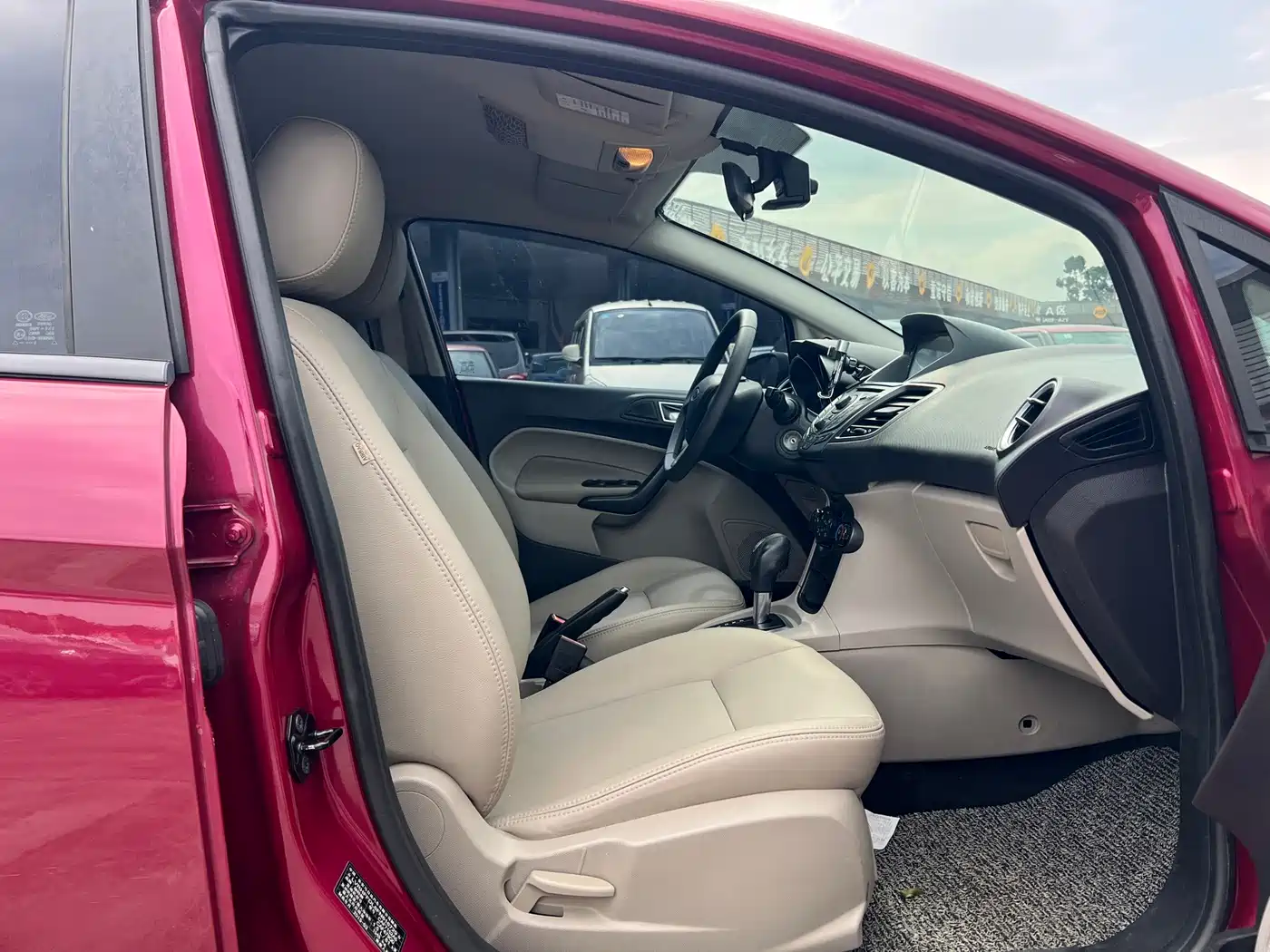 Ford Fiesta 2016 2013 Sedan 1.5L Automatic Fashion