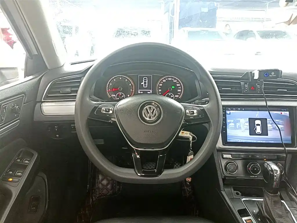 Volkswagen Lamando 2019 230TSI DSG Fashion Edition China VI фото 11