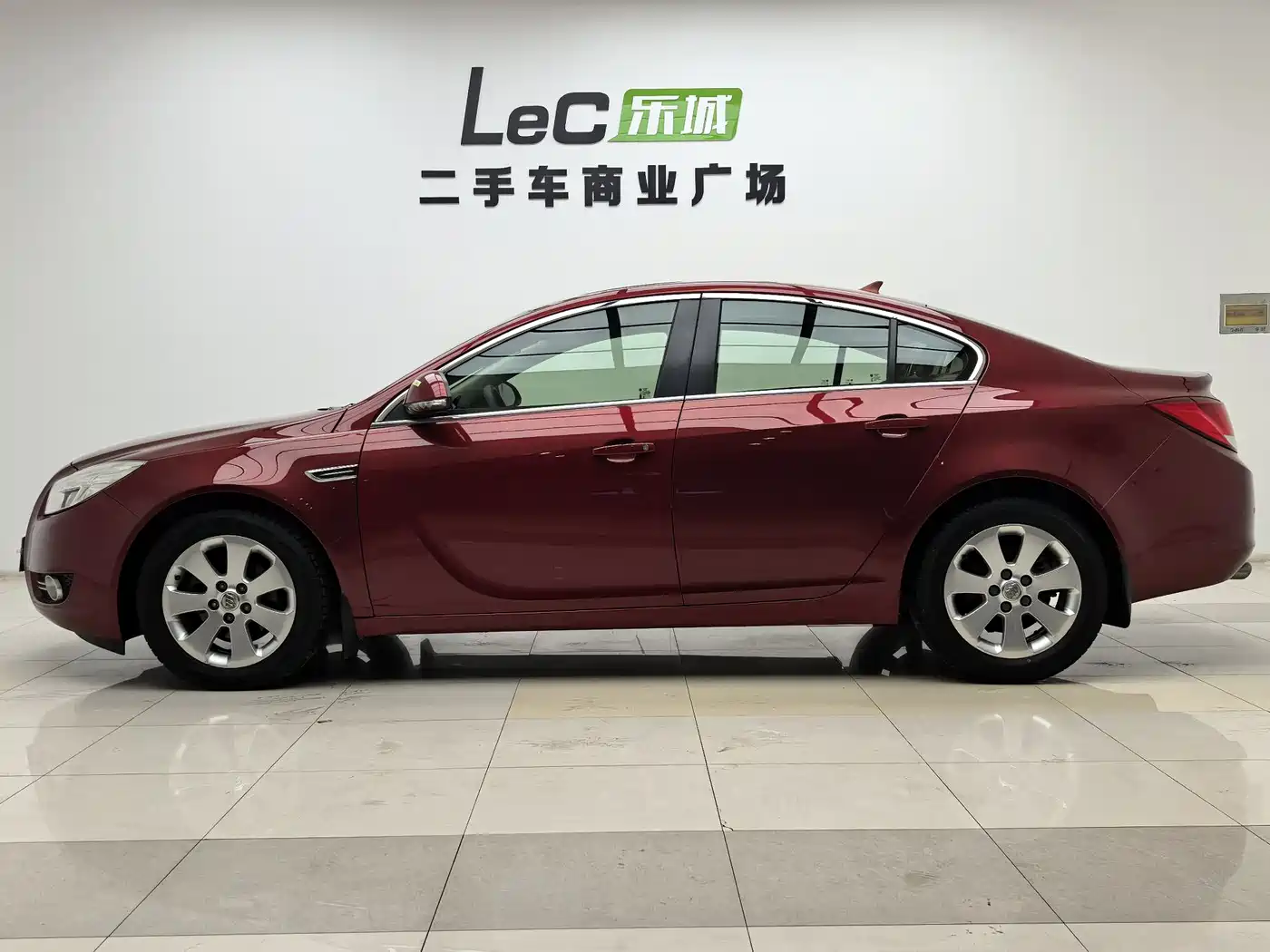 Buick Regal 2011 2.0L Comfort Edition фото 4