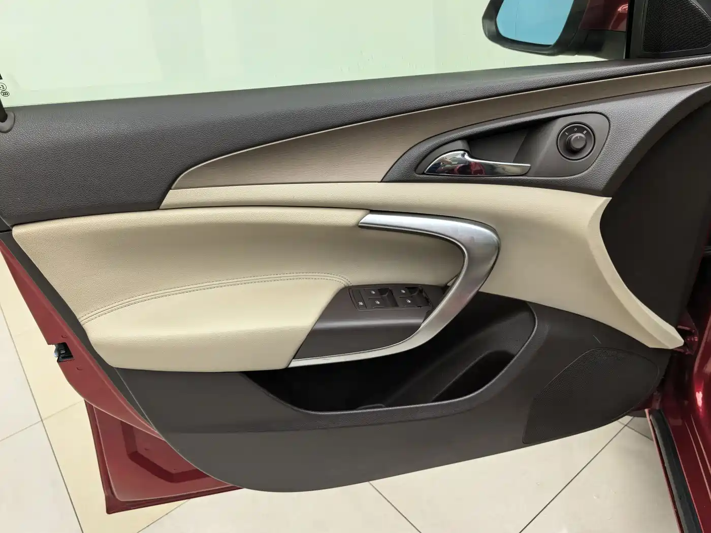 Buick Regal 2011 2.0L Comfort Edition фото 10