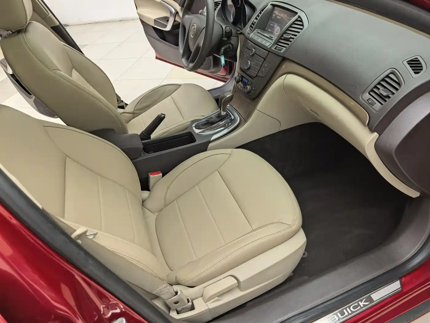 Buick Regal 2011 2.0L Comfort Edition фото 11