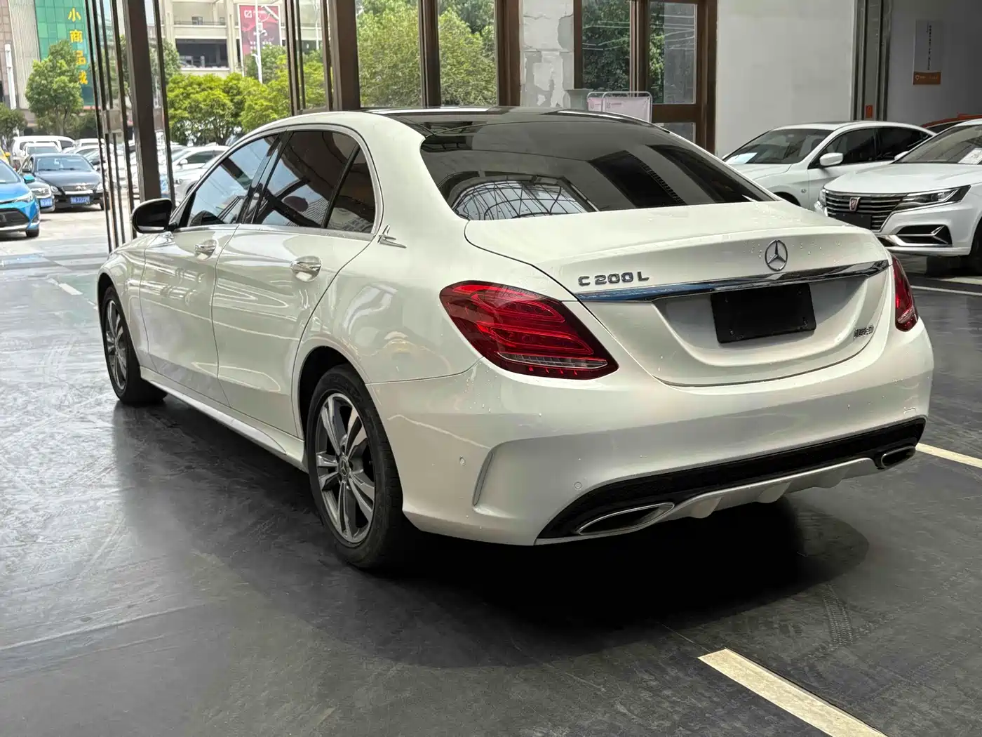 Mercedes-Benz C-Class 2017 Facelift C 200 L Sport Edition фото 10